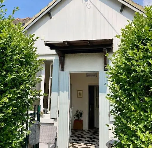 Charmante Maisonnette Proche Et Commerces Tatil Evi Blonville-sur-Mer